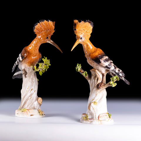 LARGE 19TH CENTURY JARDINERE PORCELAIN SWAN - REF No.