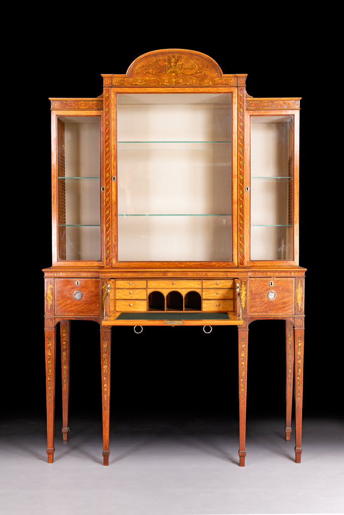 GEORGIAN SECRETAIRE CABINET - REF No. 4082 GEORGIAN SECRETAIRE CABINET - REF No. 4082