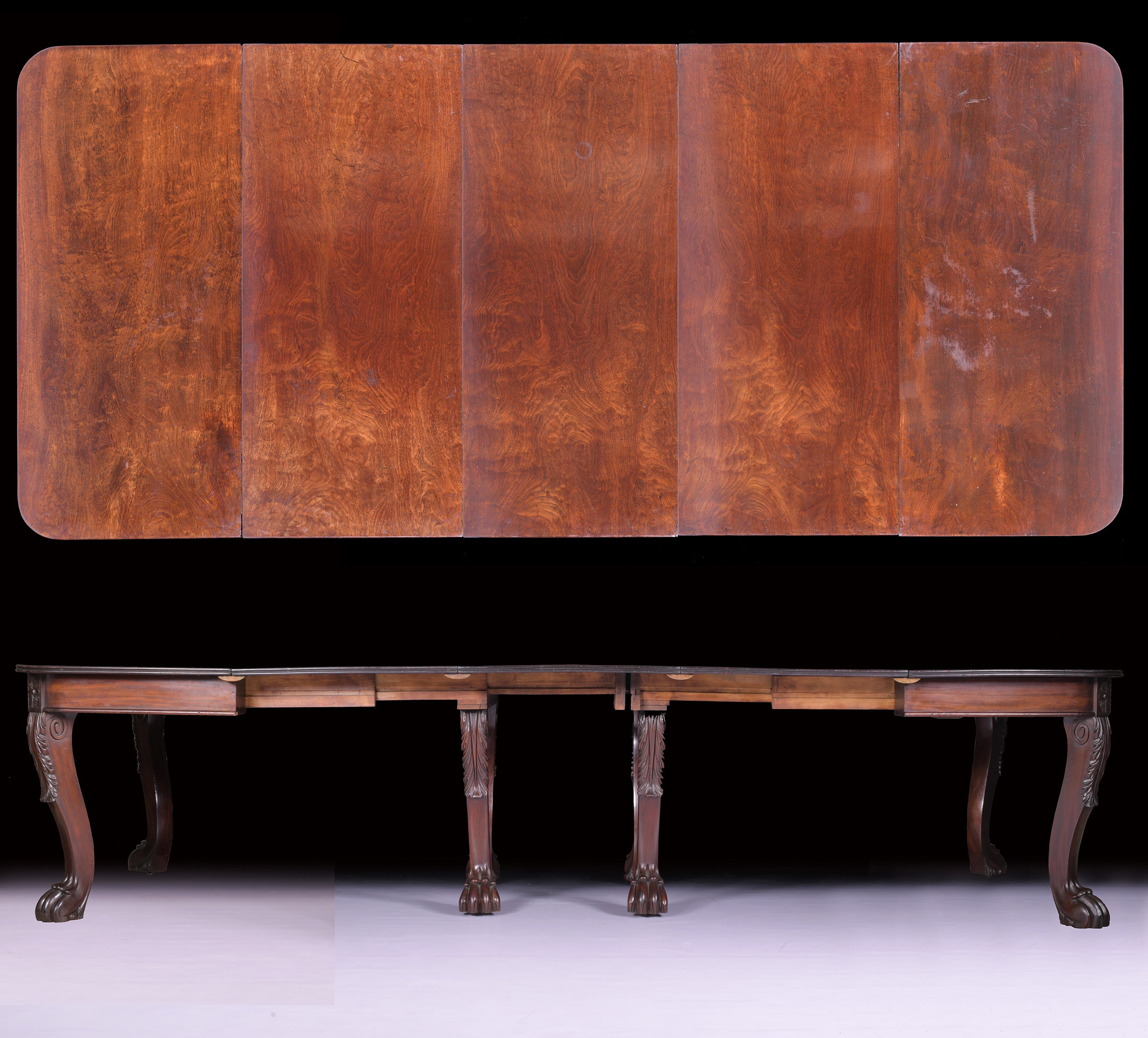 AN EXCEPTIONAL REGENCY DINING TABLE - REF No. 7064
