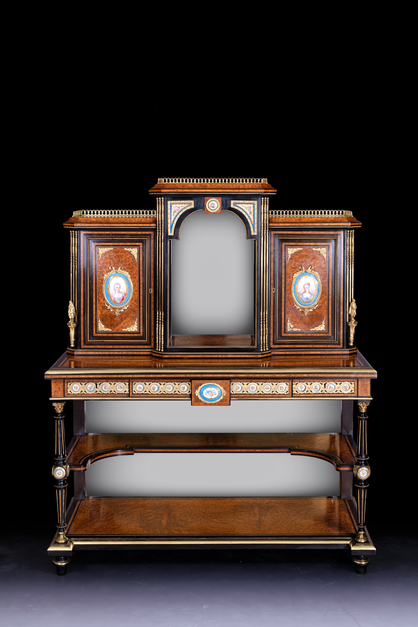 19TH CENTURY BONHEUR DU JOUR ATTRIBUTED TO GILLOWS - REF No. 3012