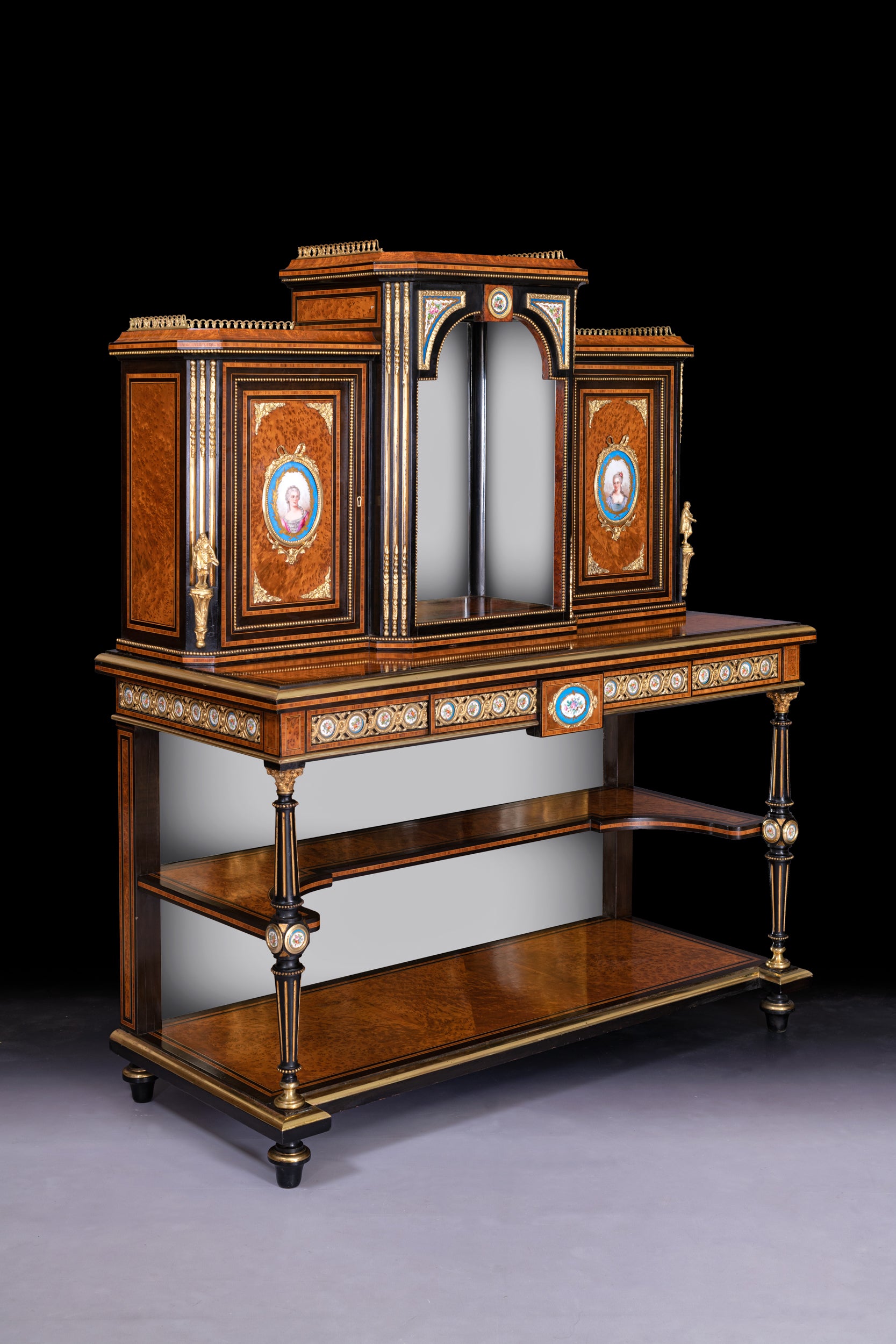 19TH CENTURY BONHEUR DU JOUR ATTRIBUTED TO GILLOWS - REF No. 3012