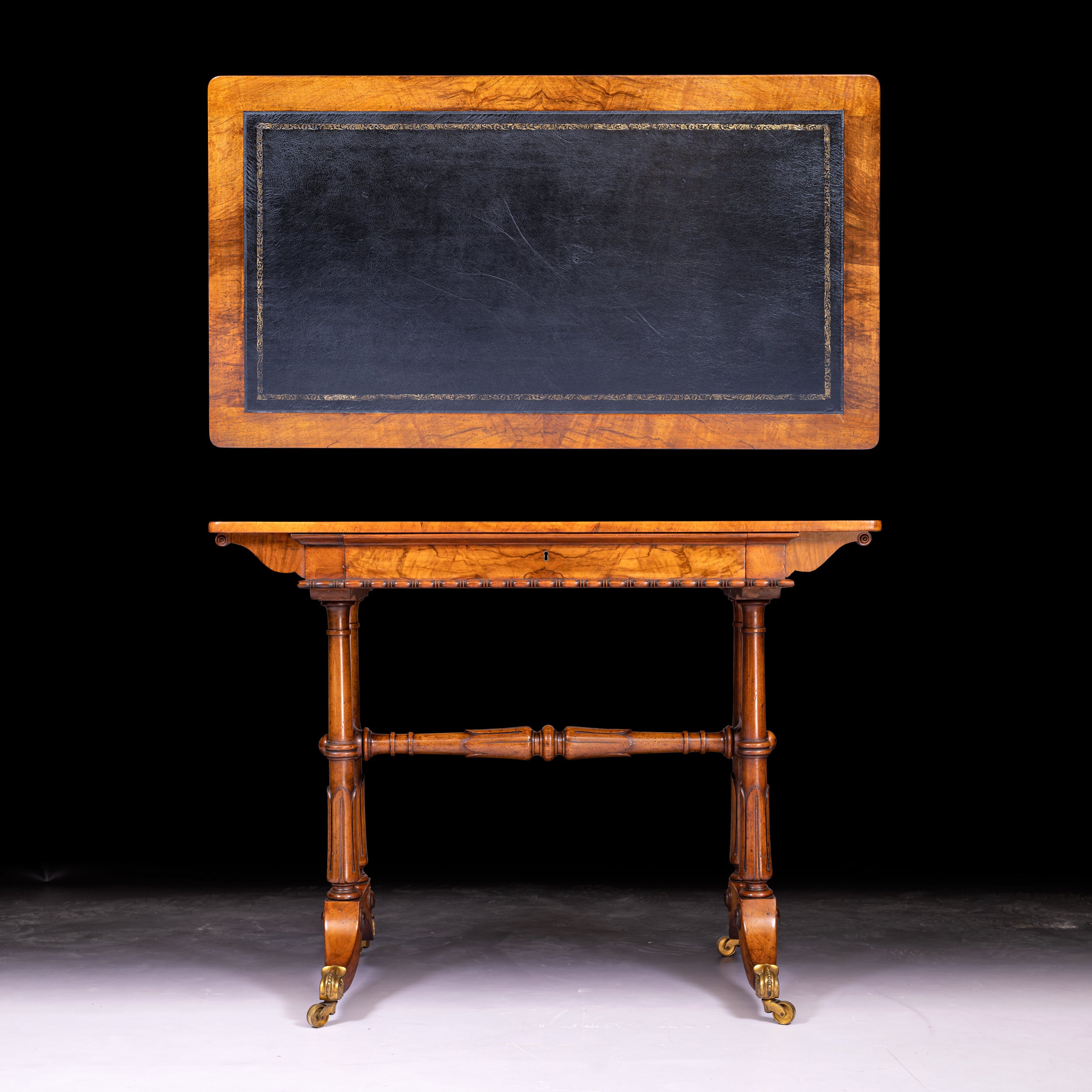 REGENCY WALNUT WRITING TABLE ATTRIBUTED TO HOLLAND & SONS  - REF No. 3013