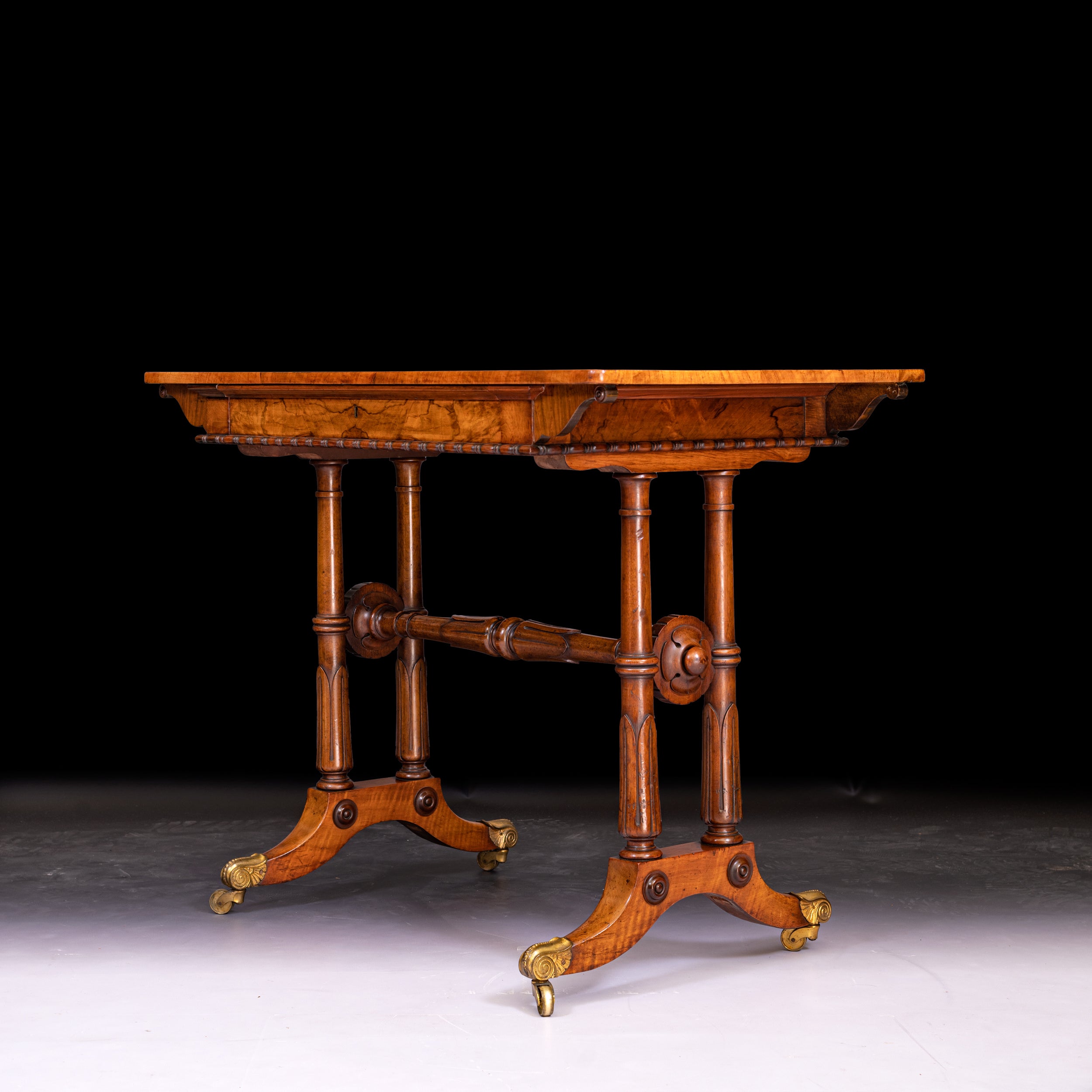REGENCY WALNUT WRITING TABLE ATTRIBUTED TO HOLLAND & SONS  - REF No. 3013