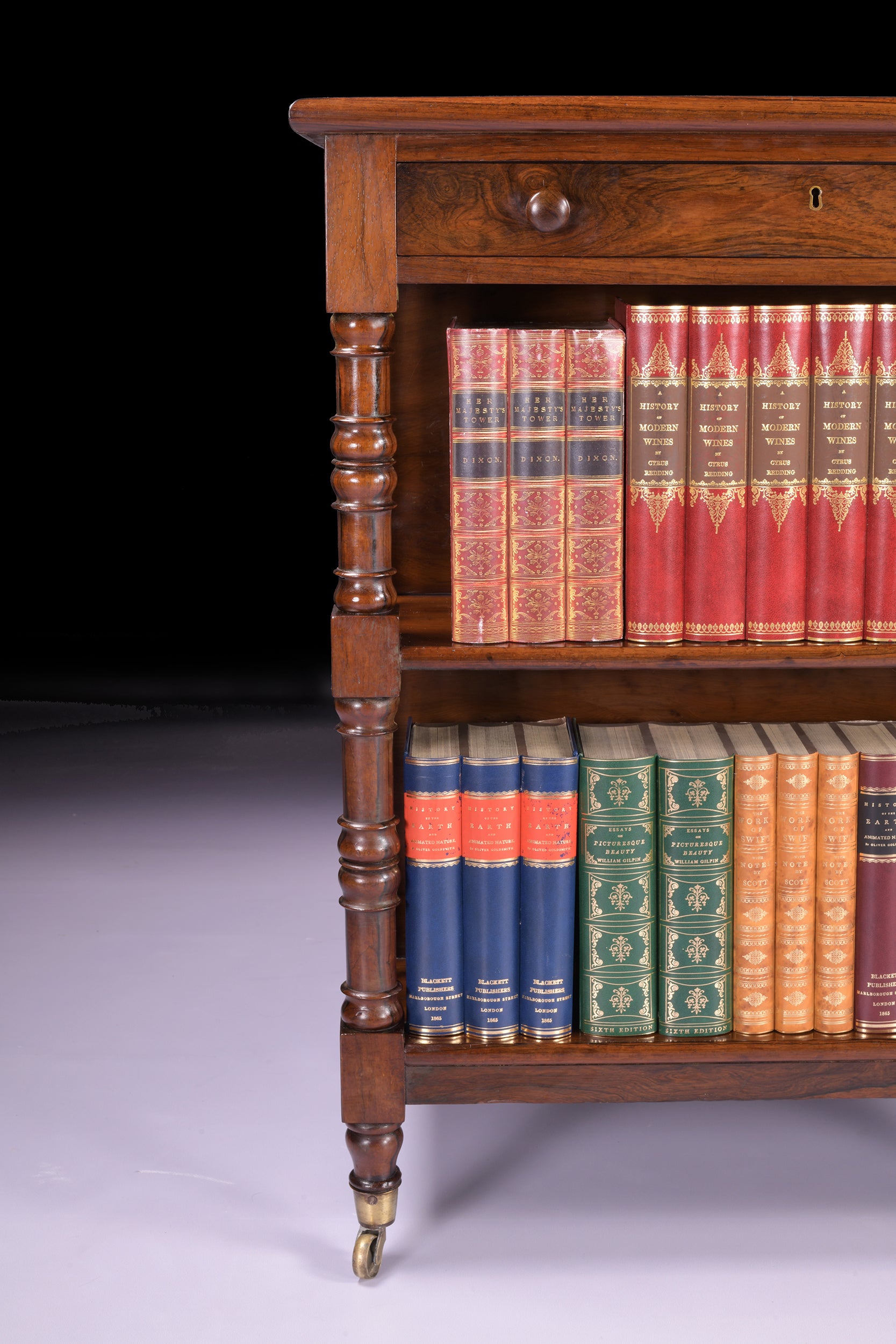 A VERY FINE REGENCY BOOKCASE ATTRIBUTED TO WILLIAMS AND GIBTON - REF No. 4009