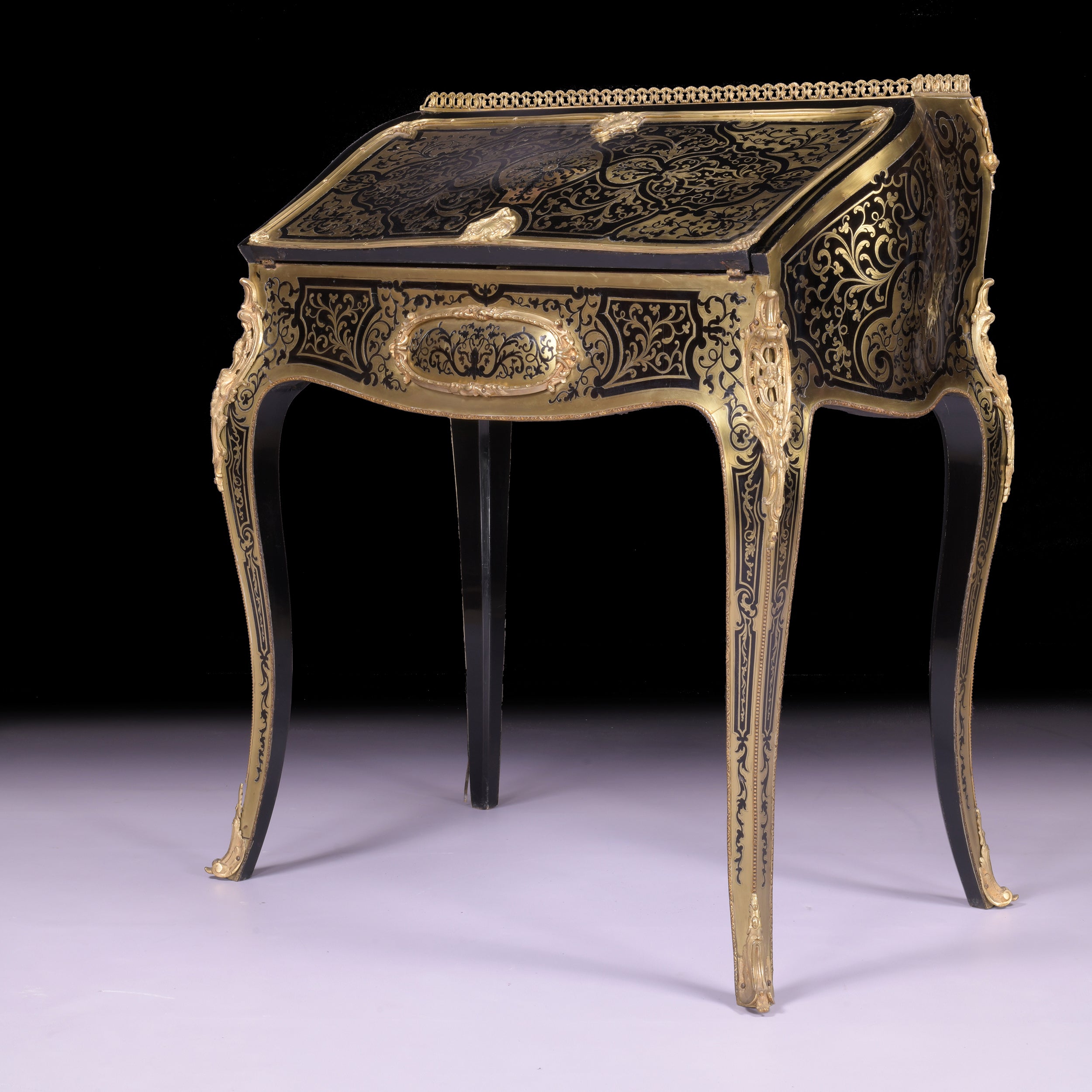 AN EXCEPTIONAL 19TH CENTURY LOUIS XV STYLE BOULLE LADIES BOMBE BUREAU - REF No. 3003