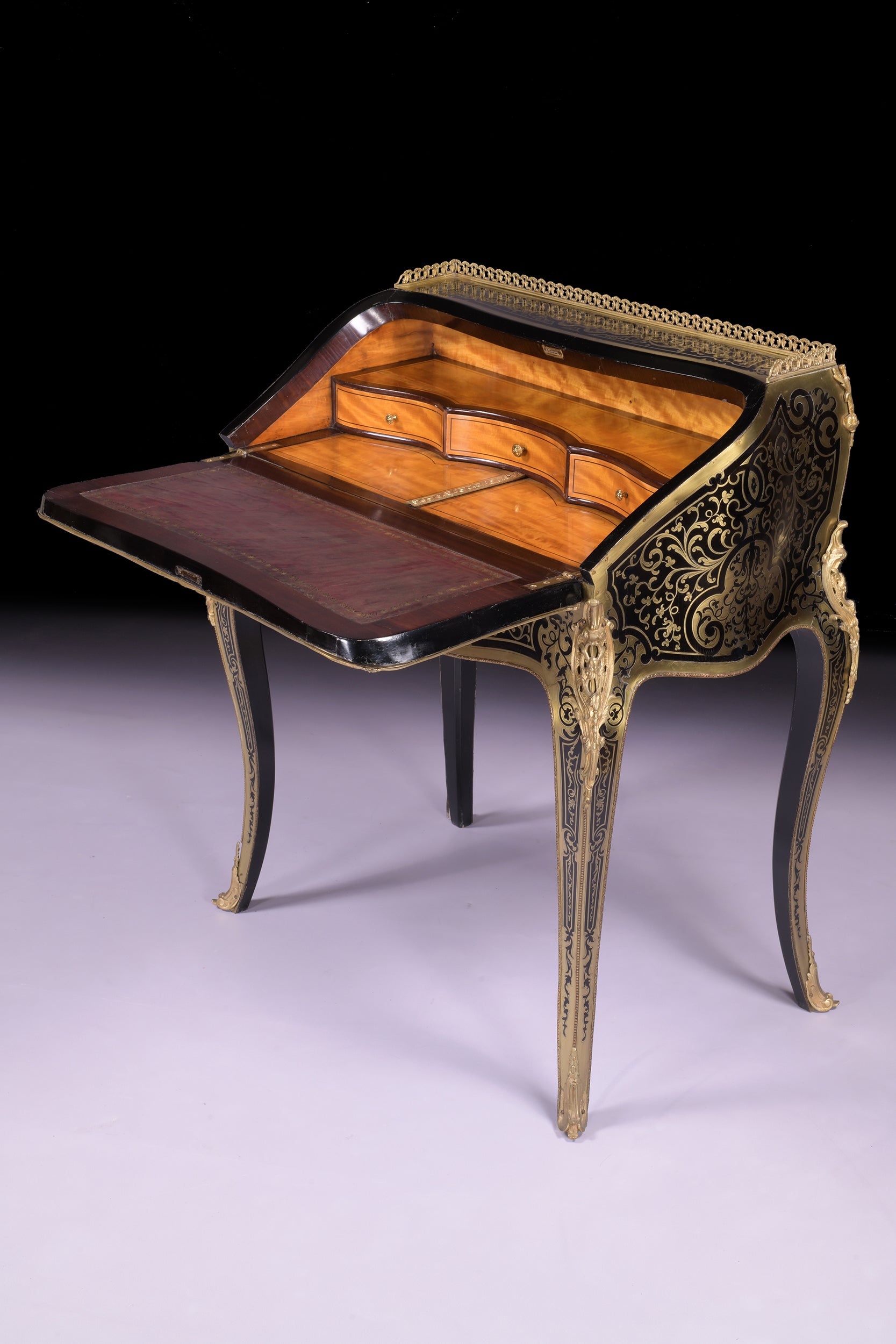 AN EXCEPTIONAL 19TH CENTURY LOUIS XV STYLE BOULLE LADIES BOMBE BUREAU - REF No. 3003