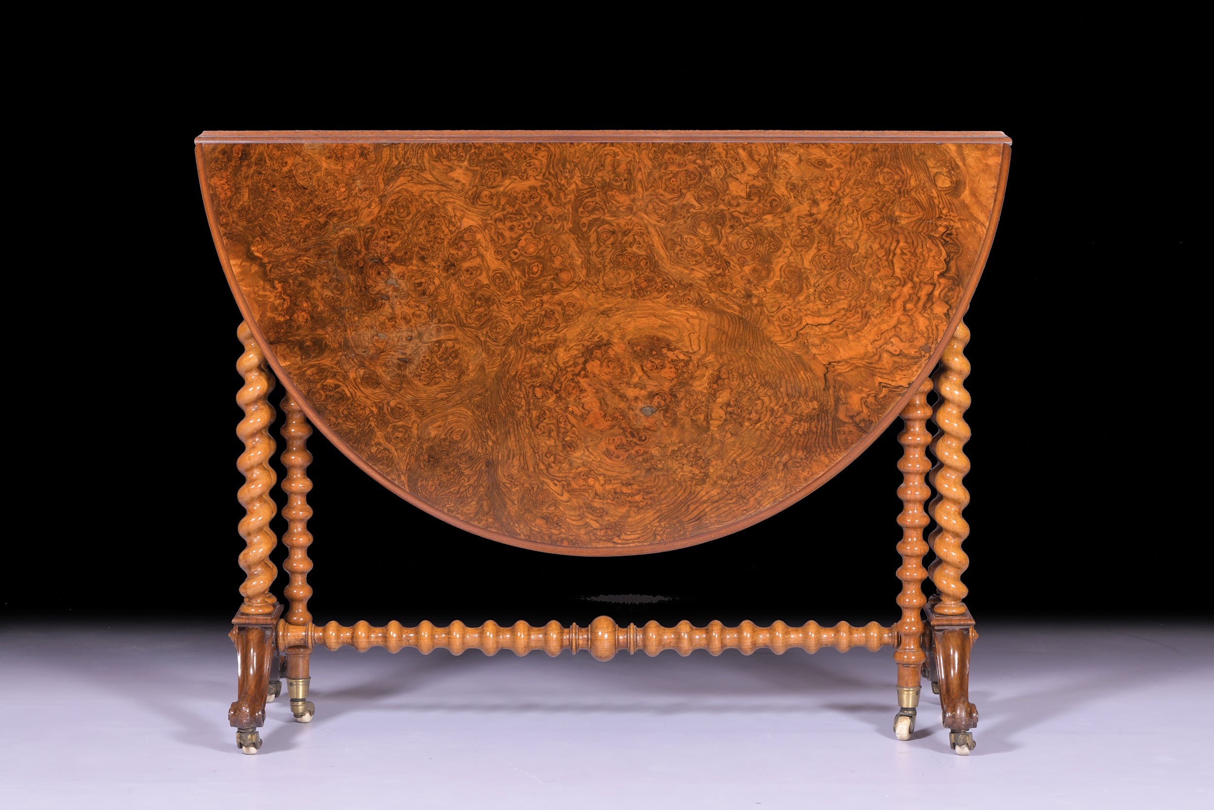 SUTHERLAND TABLE BY TAYLOR OF EDINBURGH - REF No. 9052