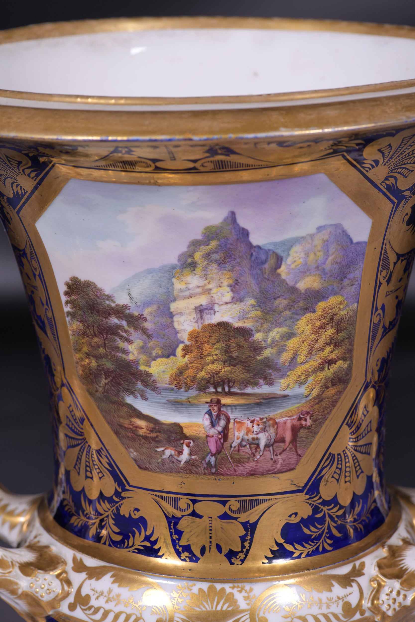 A SUPERB PAIR OF CROWN DERBY URNS - REF No. 177