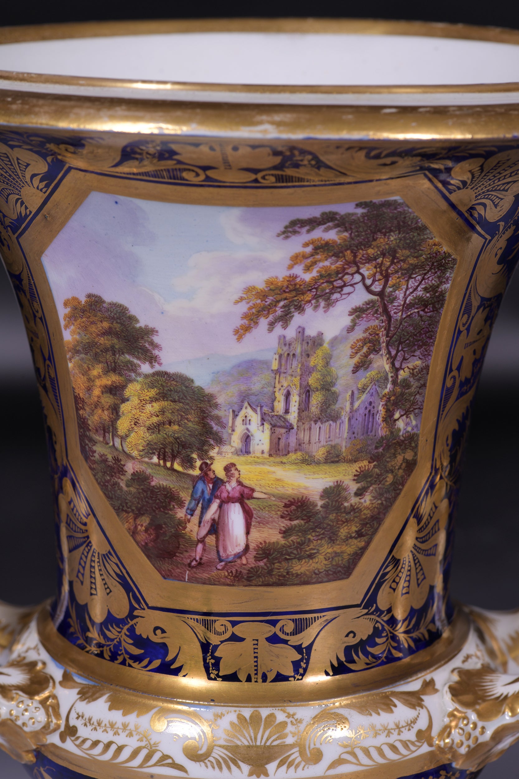 A SUPERB PAIR OF CROWN DERBY URNS - REF No. 177