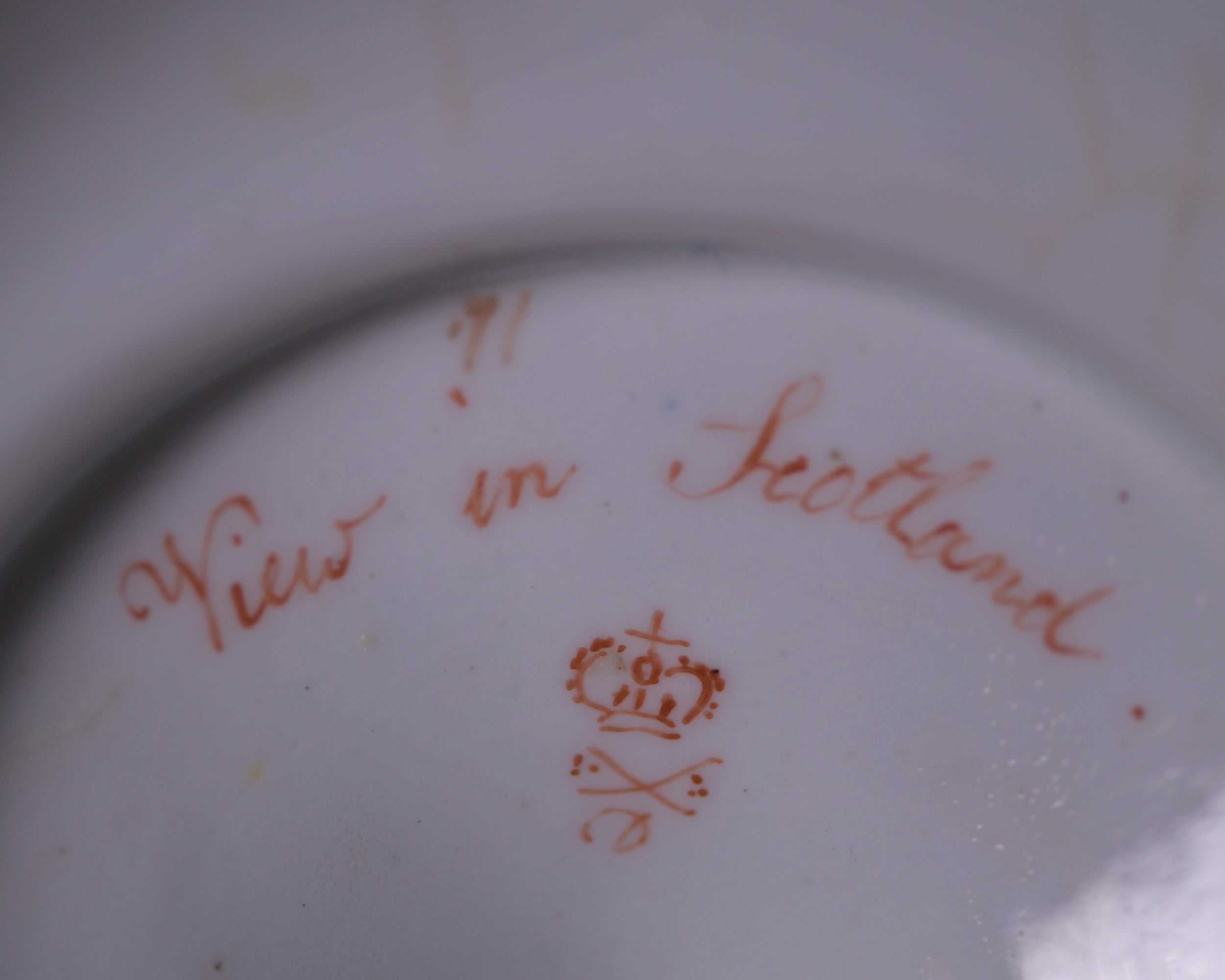 A SUPERB PAIR OF CROWN DERBY URNS - REF No. 177