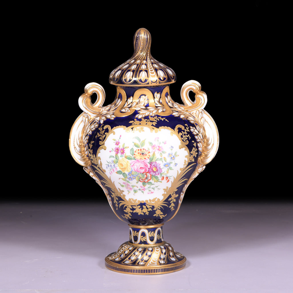 AN EXHIBITION MINTON VASE - REF No. 166 AN EXHIBITION MINTON VASE - REF No. 166