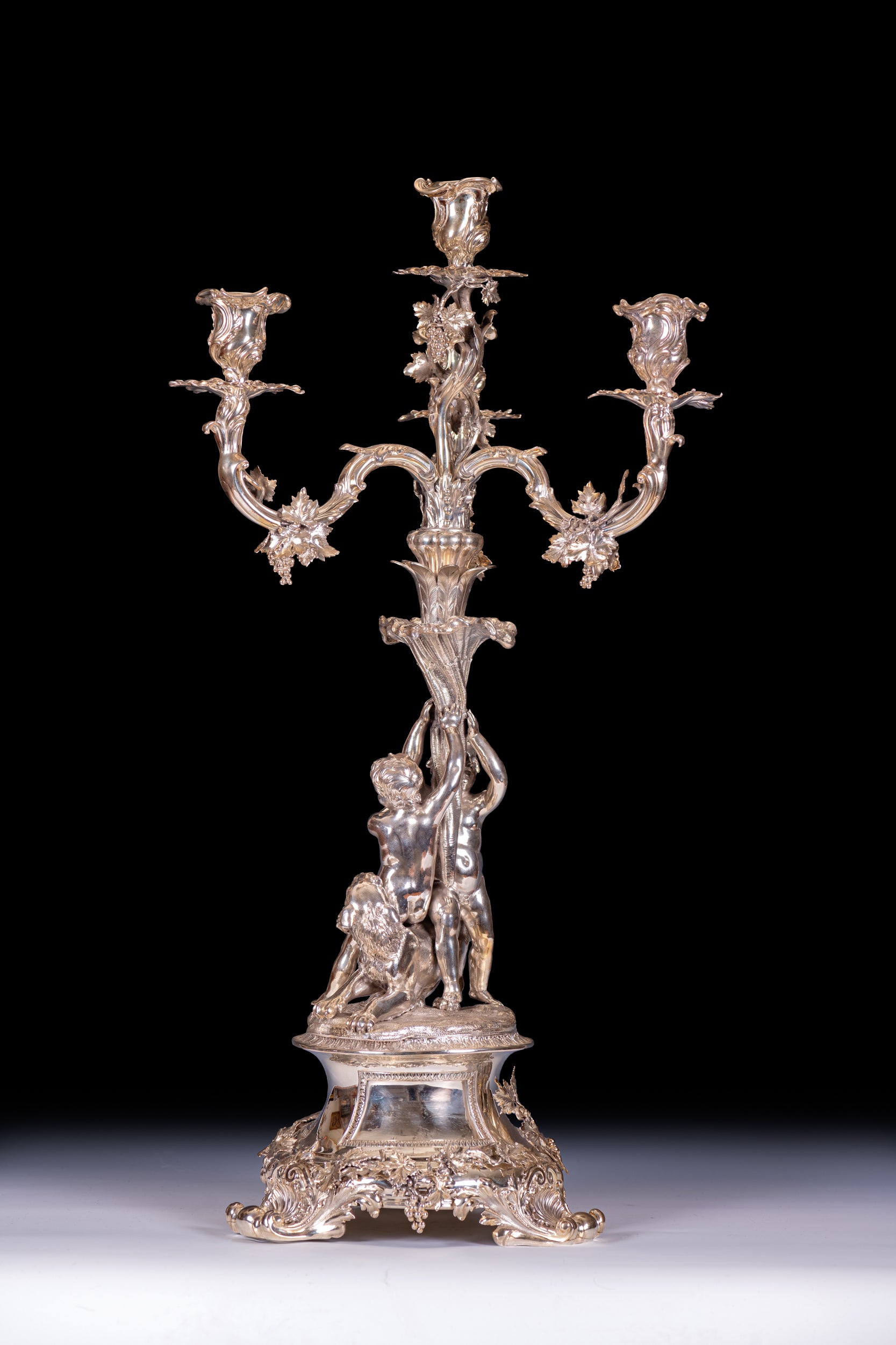 IMPORTANT PAIR OF SILVER CANDELABRA BY HUNT & ROSKILL LATE STORR & MORTIMER - REF No. 187