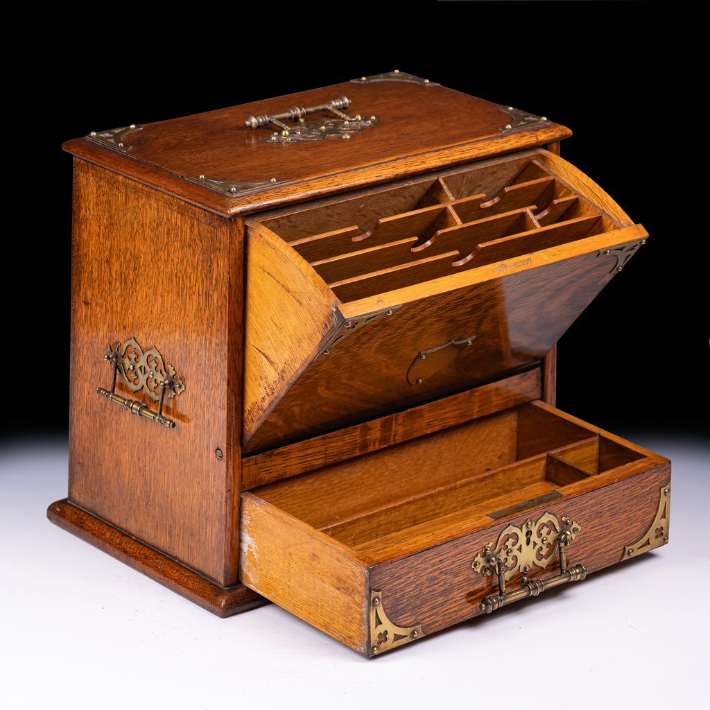 OAK STATIONARY METAMORPHIC LETTER BOX - REF No. 1028