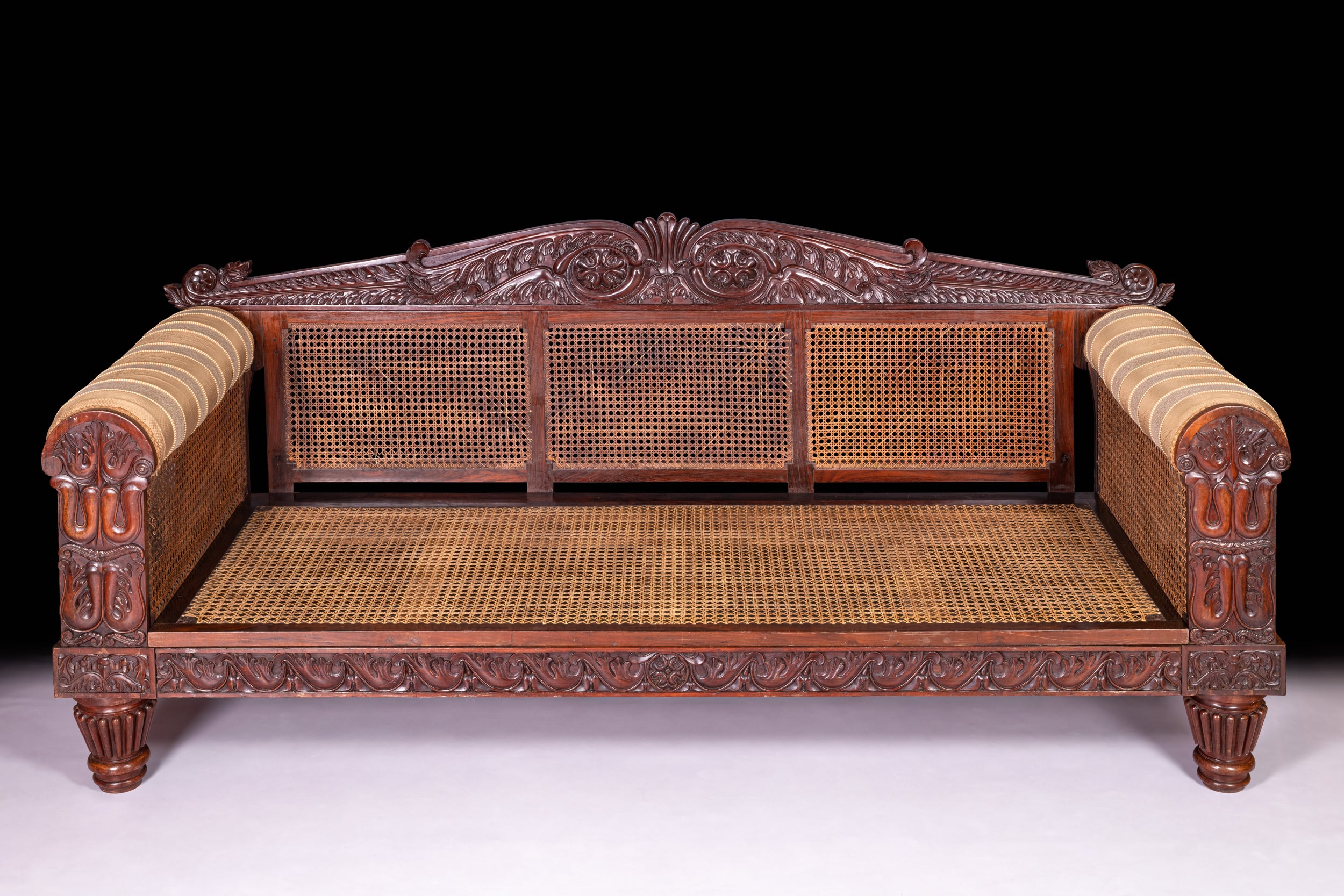 WILLIAM IV SETTEE ATTRIBUTED TO GILLOWS REF No. 8032