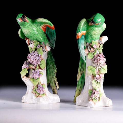 PAIR OF 19TH CENTURY SAMSON OF PAIRS PARROTS - REF No. B1002