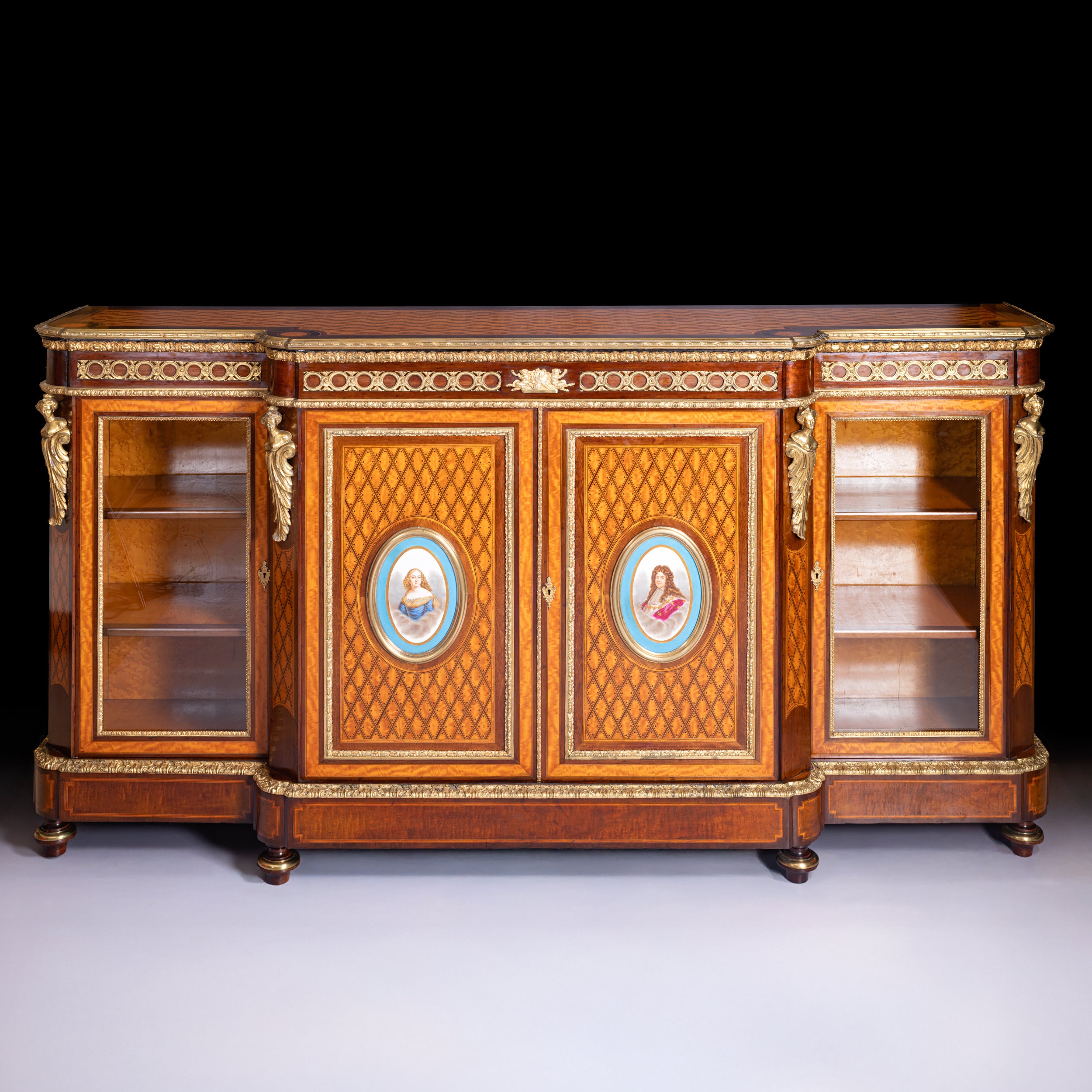 19TH CENTURY SIDE CABINET ATTRIBUTED TO DONALD ROSS - REF No. 4077