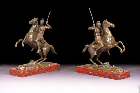 PAIR OF EARLY 19TH CENTURY BRONZE ROMAN SOLDIERS - REF No. 1072