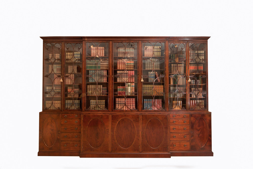 AN IMPORTANT GEORGE III BREAKFRONT BOOKCASE ATTRIBUTED TO GILLOWS - REF No. 4005