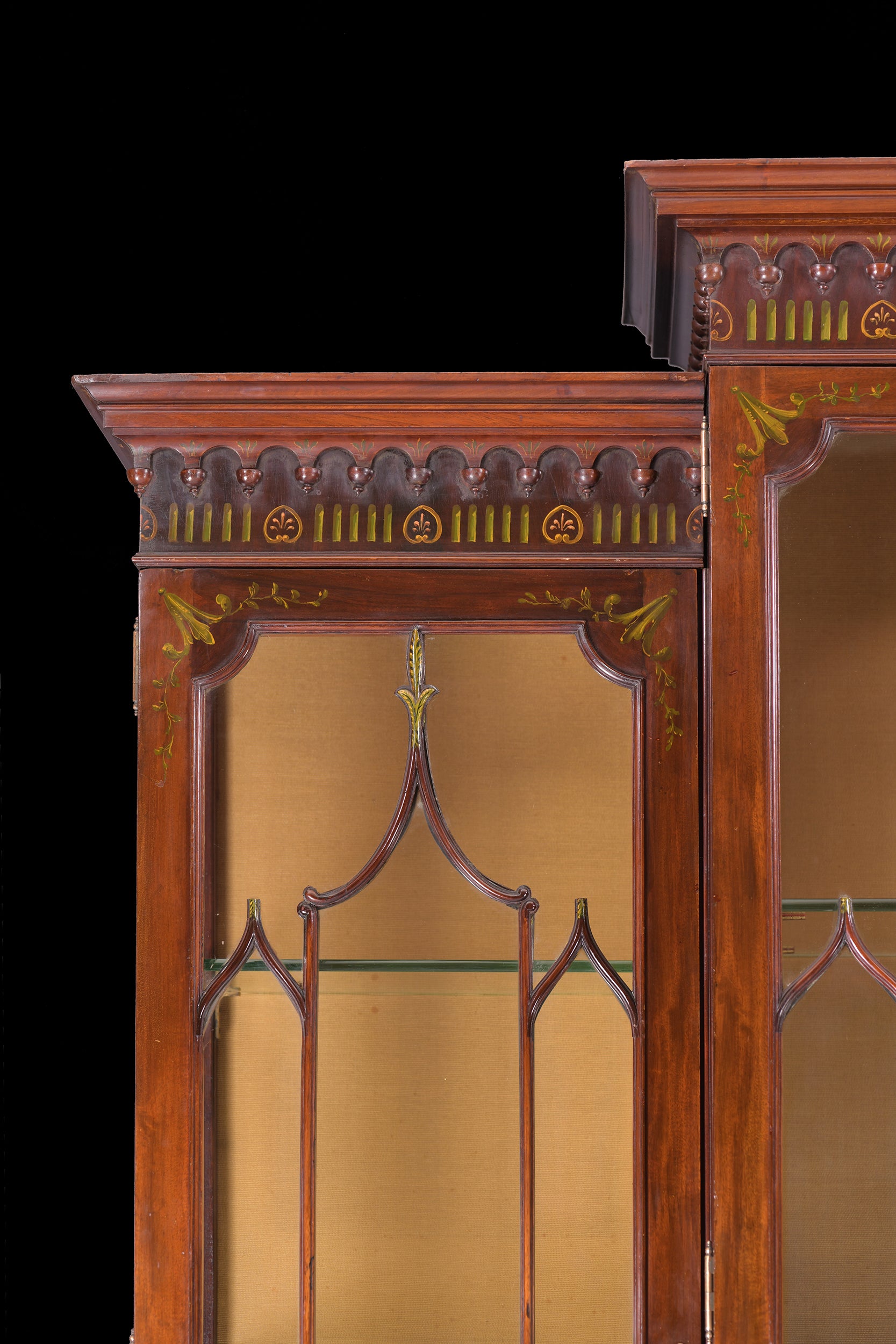 NEO-CLASSICAL STYLE DISPLAY CABINET - REF No. 4063