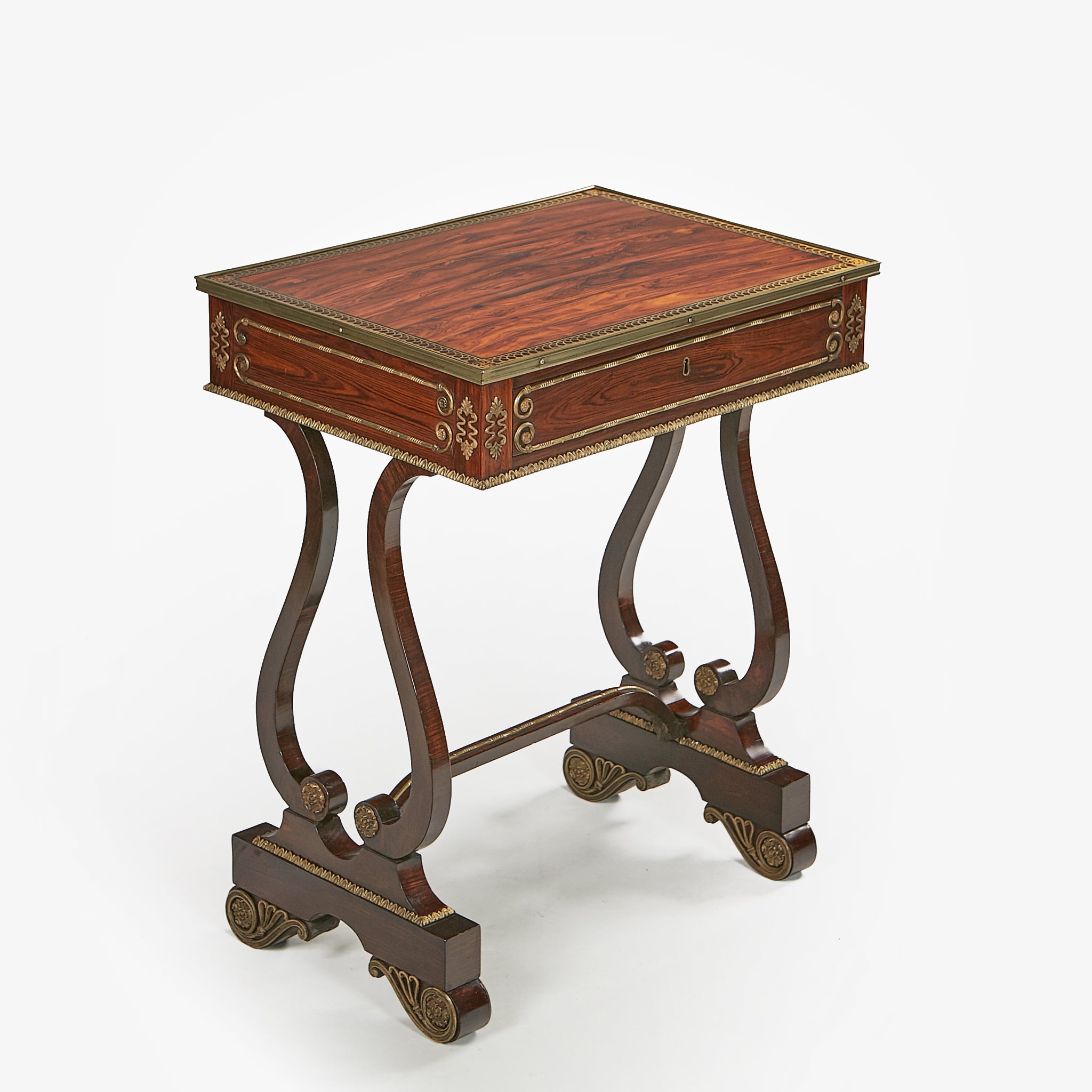 A SUPERB REGENCY ROSEWOOD SIDE TABLE - REF No. 9057