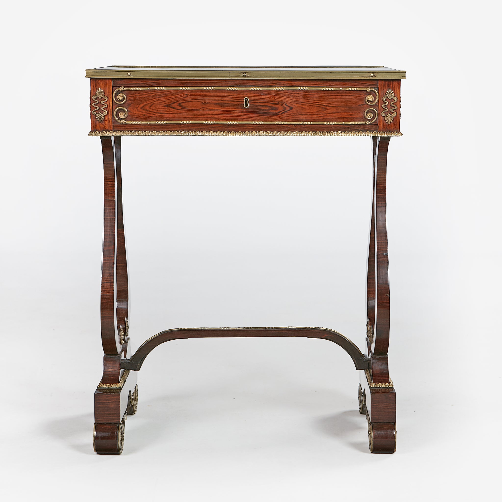A SUPERB REGENCY ROSEWOOD SIDE TABLE - REF No. 9057