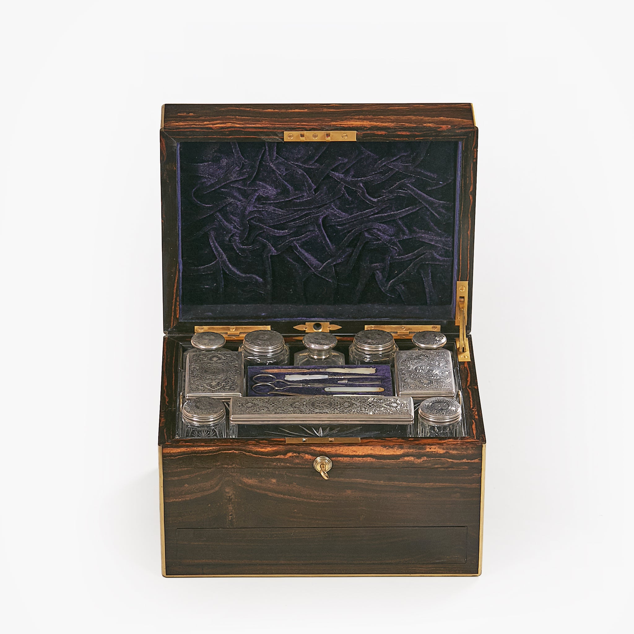 A STUNNING 19TH CENTURY LADY`S VANITY BOX - REF No. 168