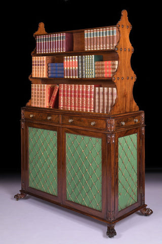 A FINE REGENCY MAHOGANY BOOKCASE ATTRIBUTED TO GILLOWS - REF No. 4060